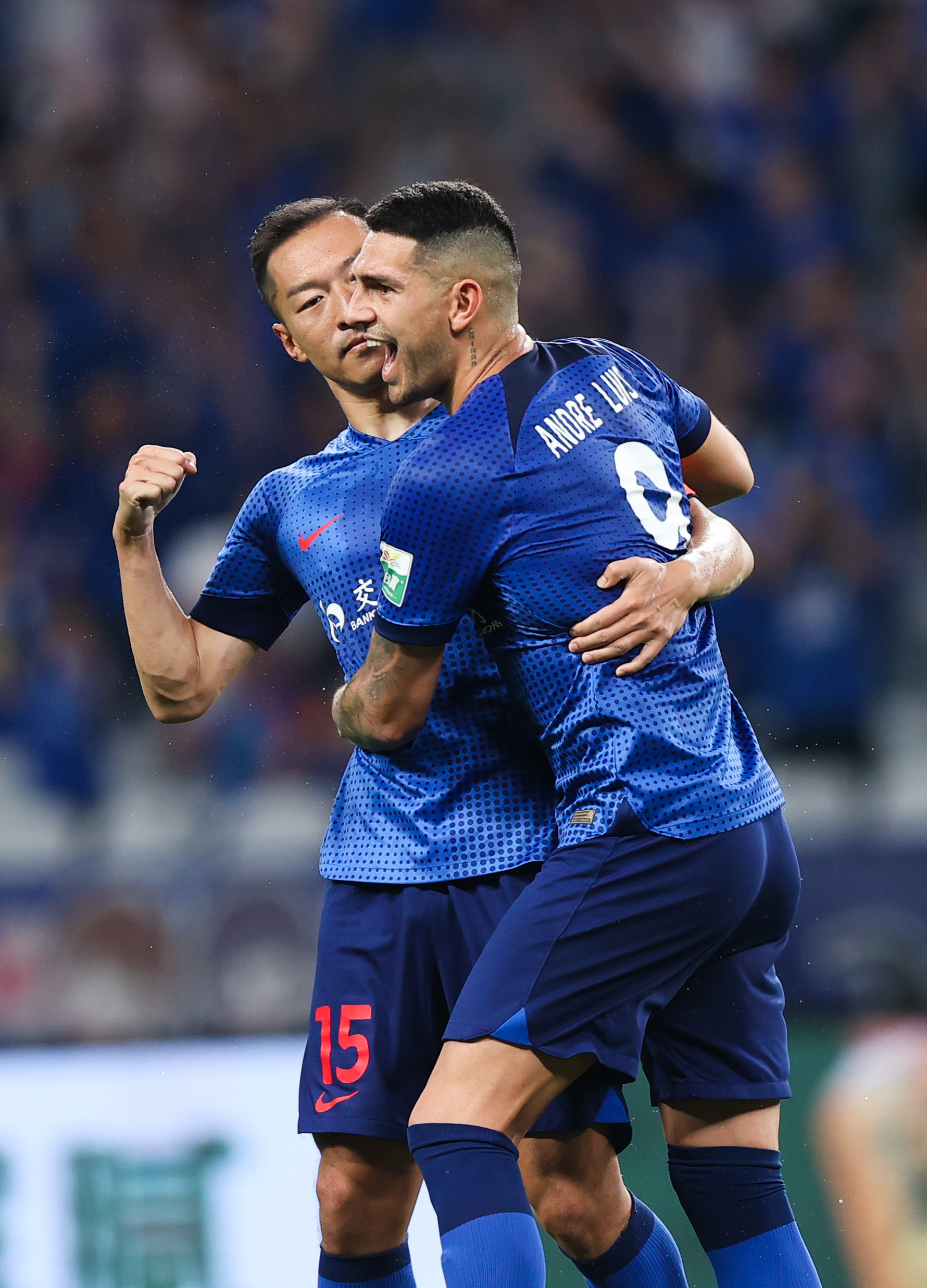 姆巴佩个人简介